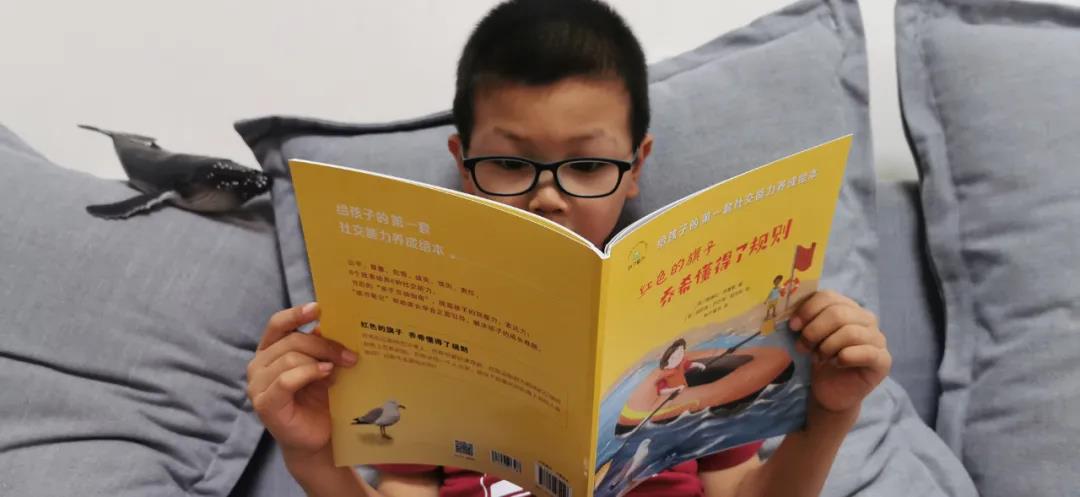 英特尔新CEO高举财务纪律，技术复兴之路艰难