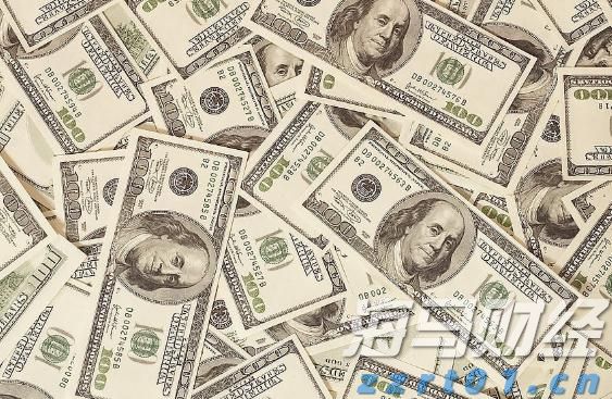 见义勇为彰显平安大爱，向善向上诠释保险真谛!崔火车荣获平安志愿者协会年度“十佳志愿者”