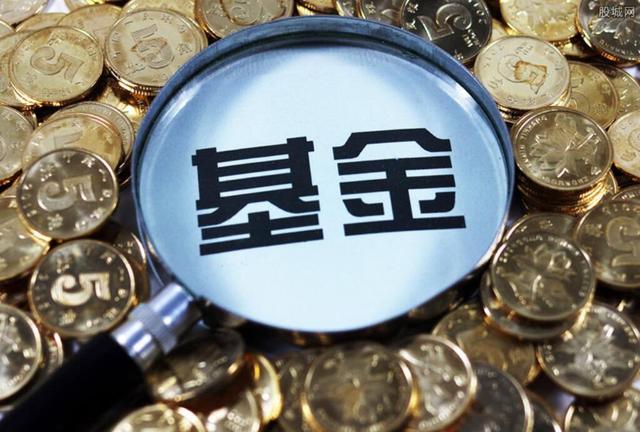 港股开盘 | 恒指低开0.45% 半导体板块表现不一，中芯国际(00981)跌超3%