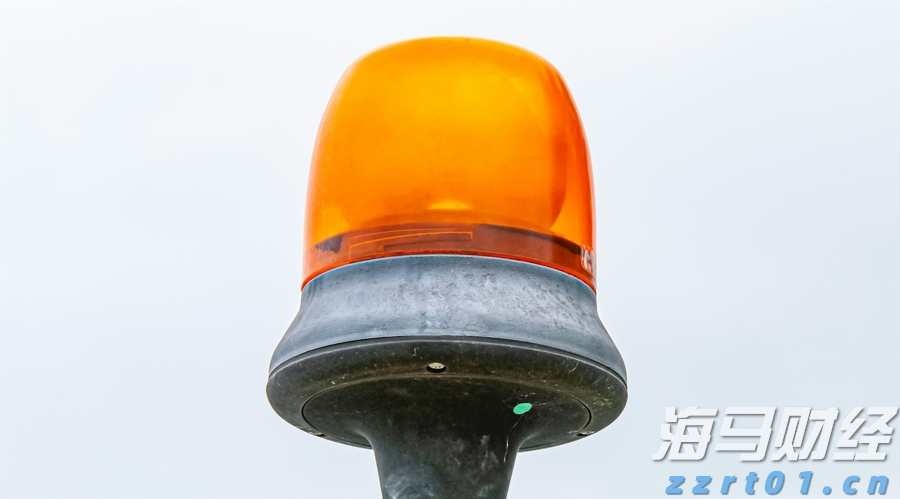 英伟达(NVDA.US)目标价提升至200美元！高盛看好业绩超预期，三大关键点待解